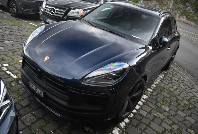 Porsche 95B Macan GTS MkIII