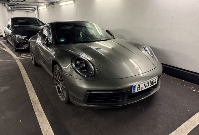 Porsche 992 Carrera 4S MkI