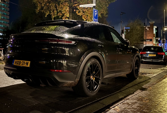 Porsche Cayenne Coupé Turbo E-Hybrid