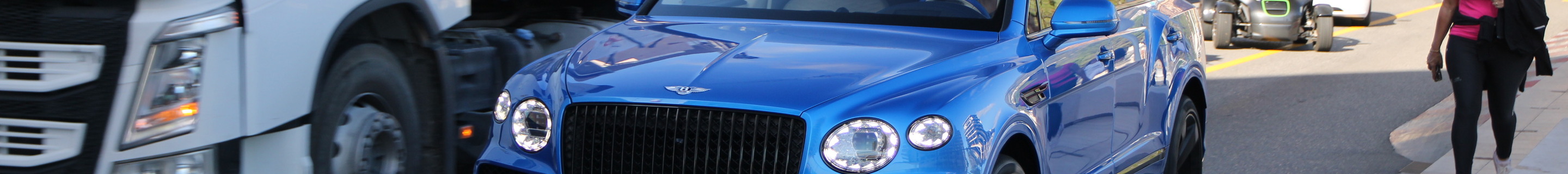 Bentley Bentayga Azure EWB 2024