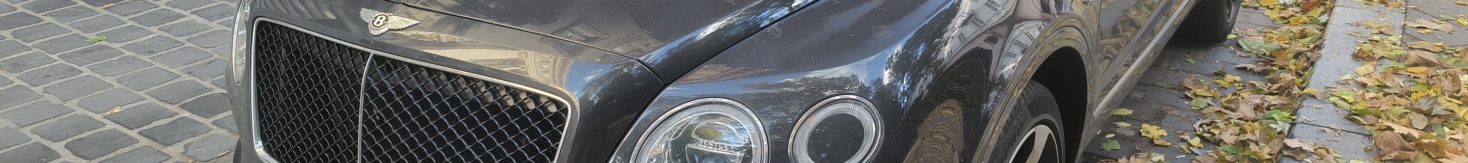 Bentley Bentayga V8