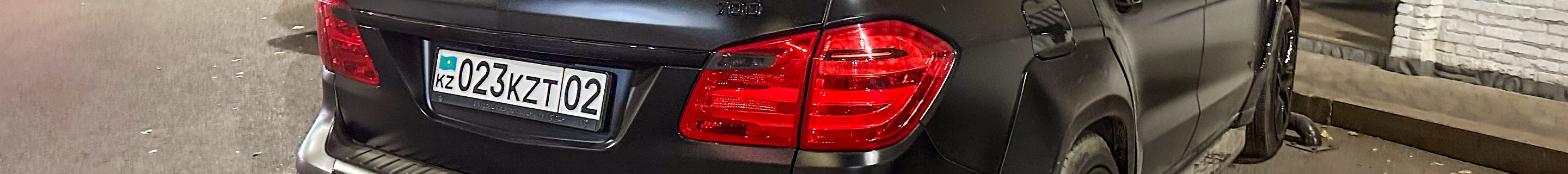 Mercedes-Benz Brabus GL B63S 700 Widestar