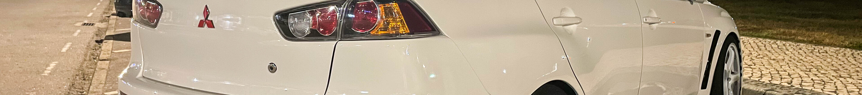 Mitsubishi Lancer Evolution X