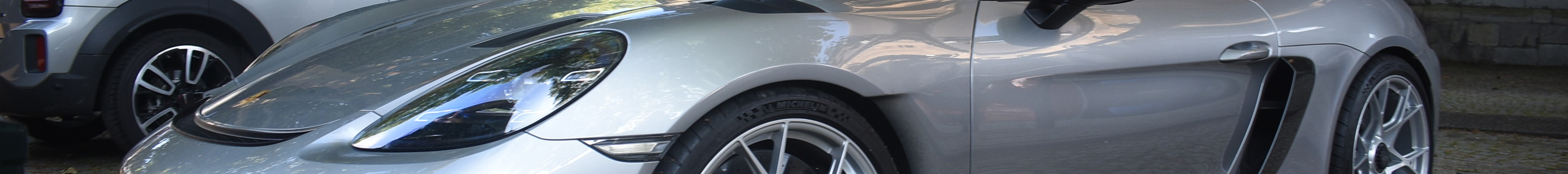 Porsche 718 Spyder RS