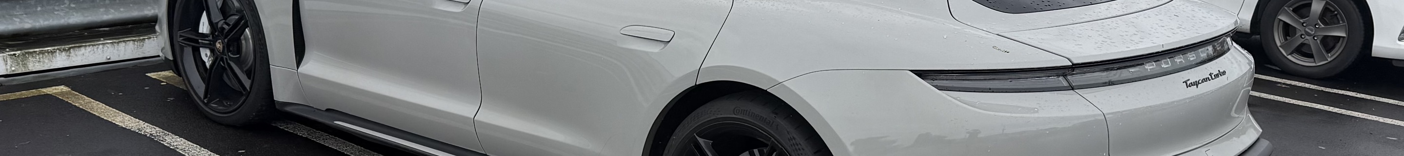 Porsche Taycan Turbo