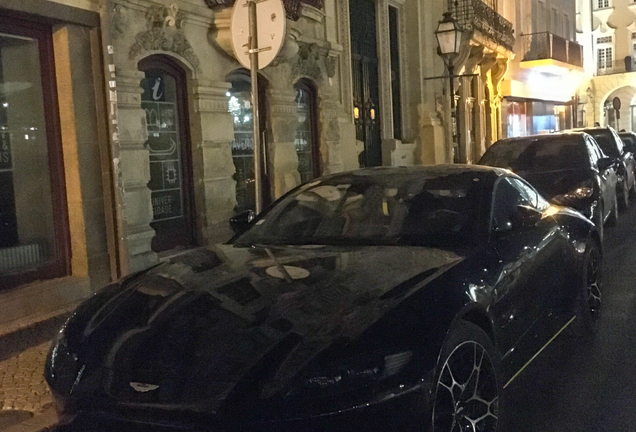 Aston Martin V8 Vantage AMR 2019