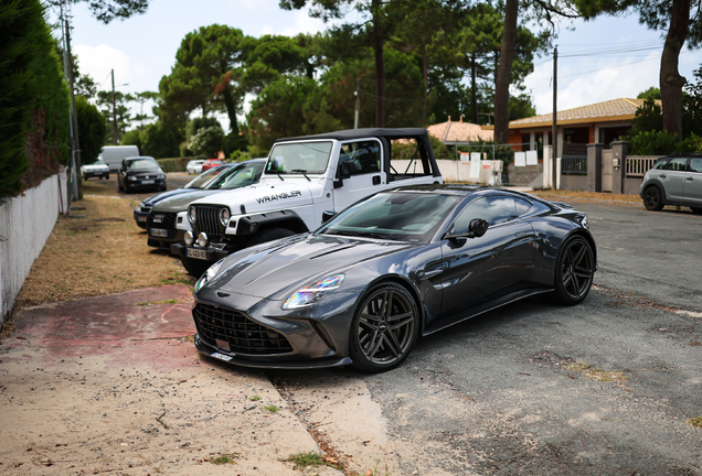 Aston Martin Vantage 2024