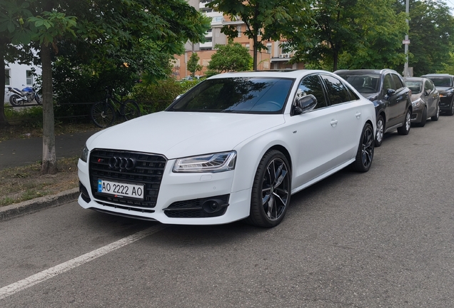 Audi S8 D4 Plus