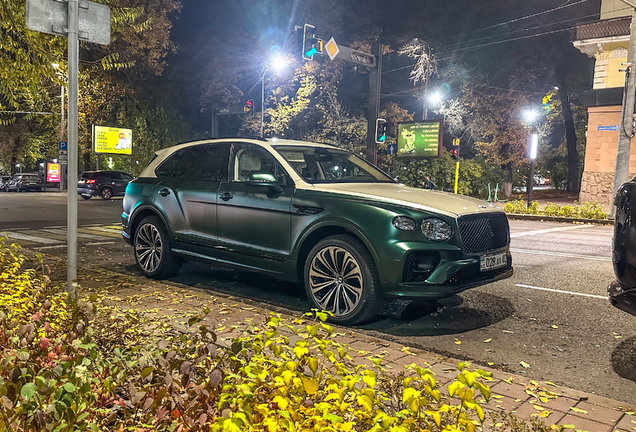 Bentley Bentayga V8 2021