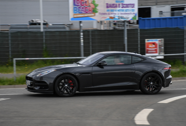 Jaguar F-TYPE R Coupé 2017