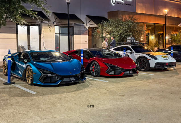 Lamborghini Revuelto