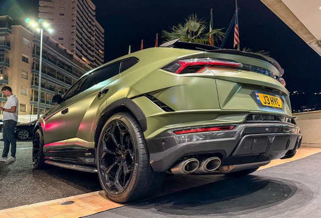 Lamborghini Urus Performante
