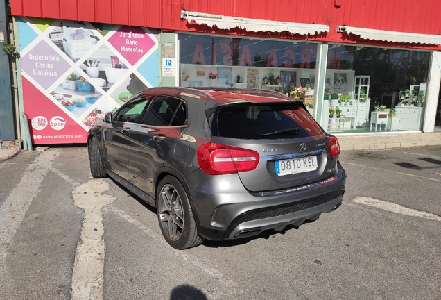 Mercedes-Benz GLA 45 AMG X156