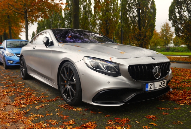 Mercedes-Benz S 63 AMG Coupé C217