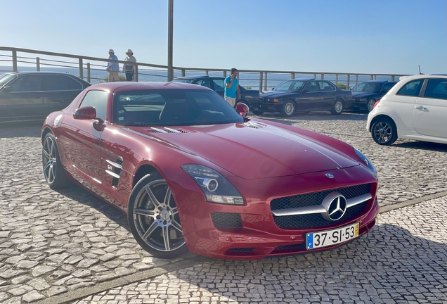 Mercedes-Benz SLS AMG