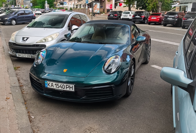 Porsche 992 Carrera 4S Cabriolet MkI