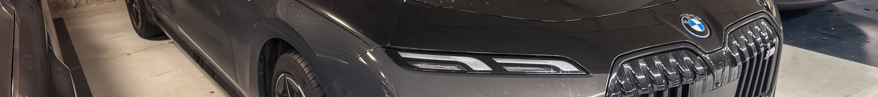 BMW M760e xDrive