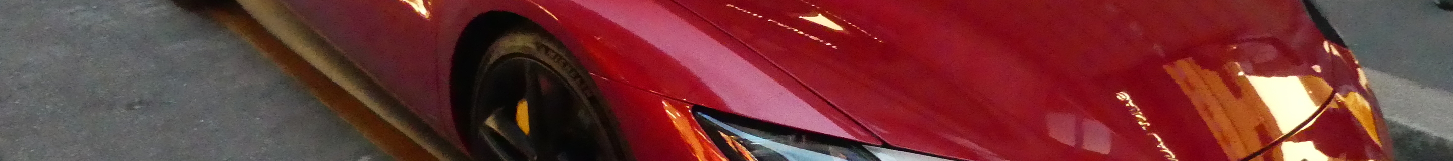Ferrari 296 GTS