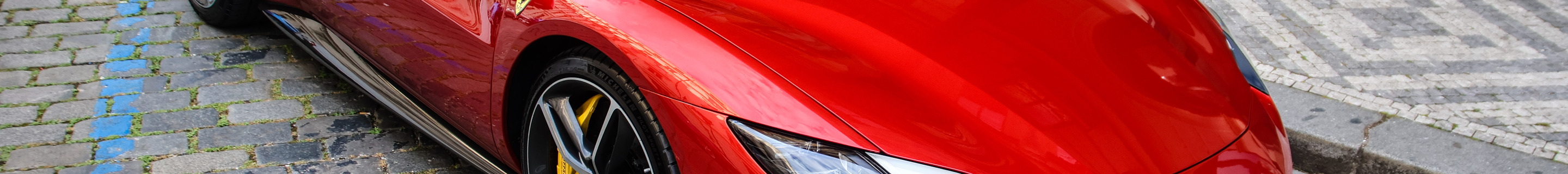 Ferrari 296 GTS