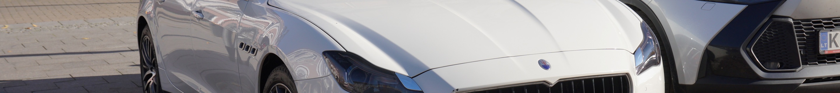 Maserati Quattroporte GTS 2013