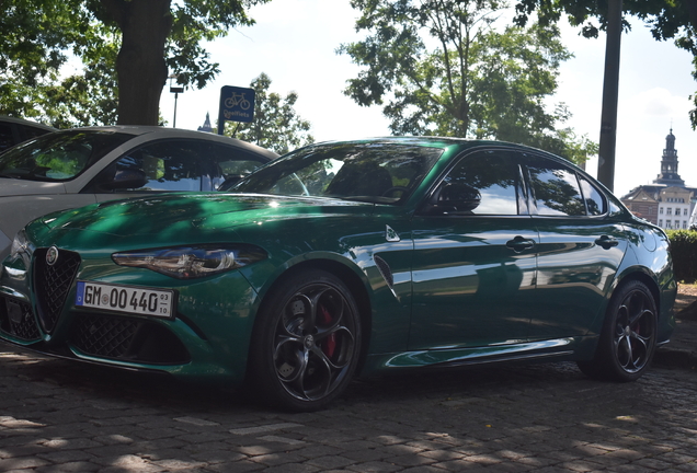 Alfa Romeo Giulia Quadrifoglio 2023