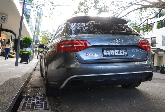 Audi RS4 Avant B8
