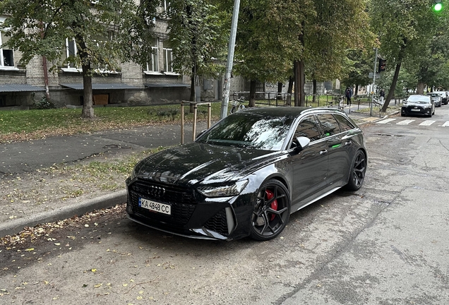 Audi RS6 Avant C8