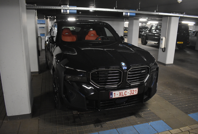 BMW XM G09
