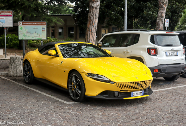 Ferrari Roma Spider