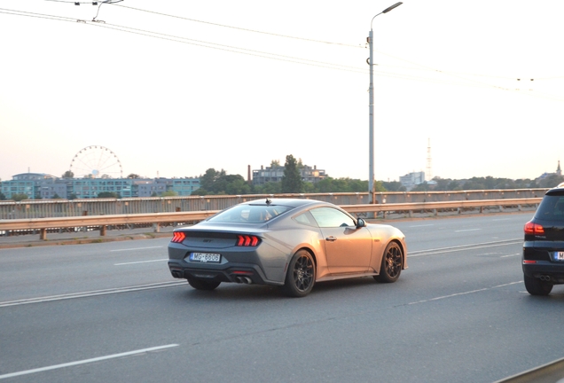Ford Mustang GT 2024