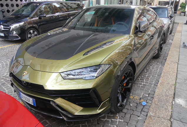 Lamborghini Urus Performante