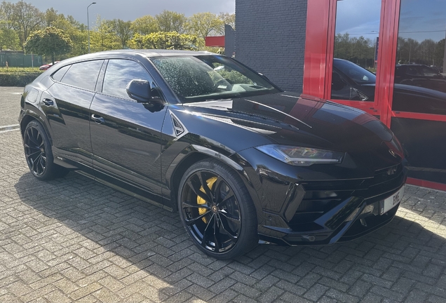Lamborghini Urus S
