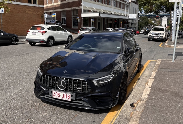 Mercedes-AMG A 45 S W177