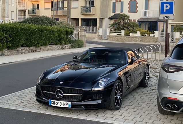Mercedes-Benz SLS AMG GT Roadster