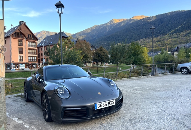 Porsche 992 Carrera 4S MkI