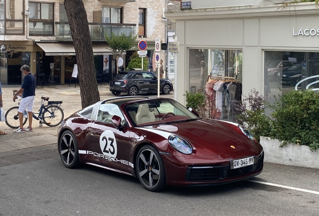 Porsche 992 Targa 4S MkI Heritage Design Edition