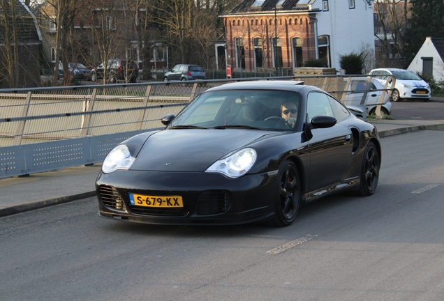 Porsche 996 Turbo