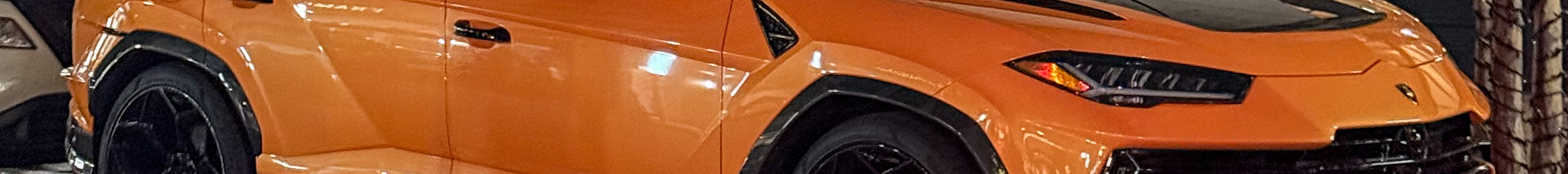 Lamborghini Urus Performante