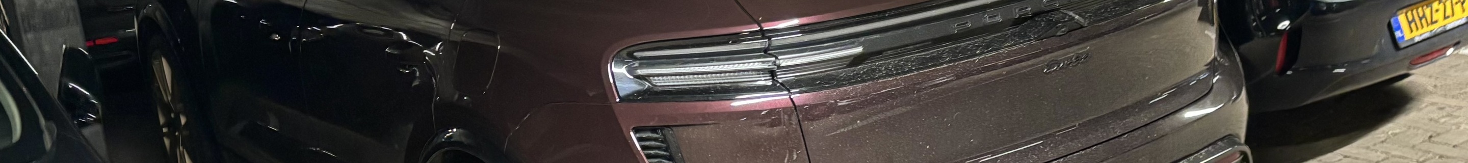 Porsche Macan EV Turbo