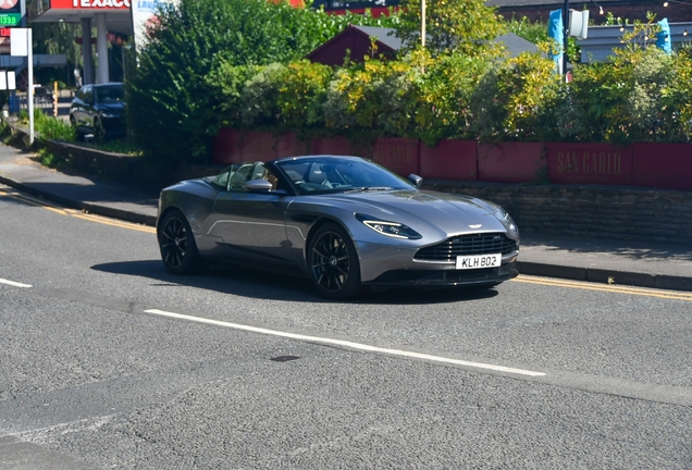 Aston Martin DB11 V8 Volante