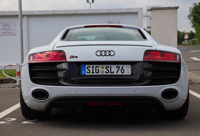 Audi R8 V10