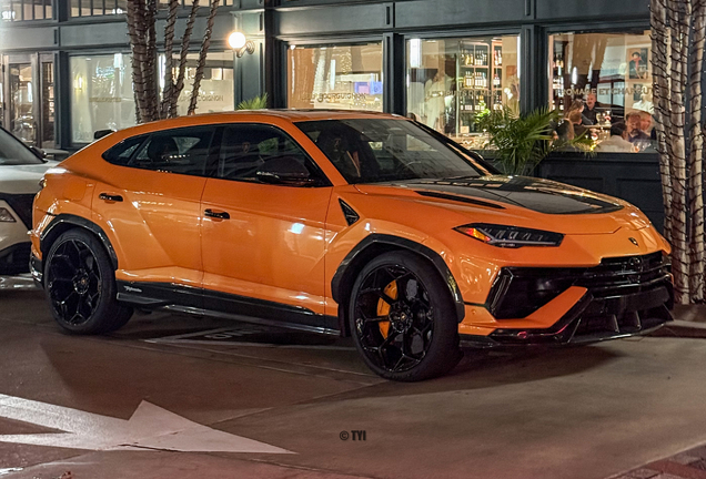 Lamborghini Urus Performante