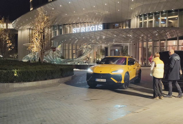 Lamborghini Urus SE