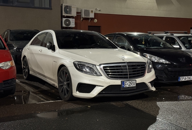 Mercedes-Benz S 63 AMG W222