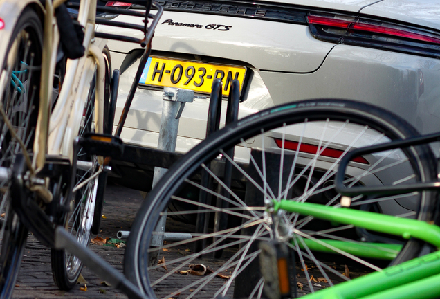 Porsche 971 Panamera GTS MkI