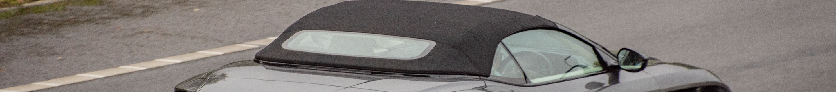 Aston Martin DB11 V8 Volante