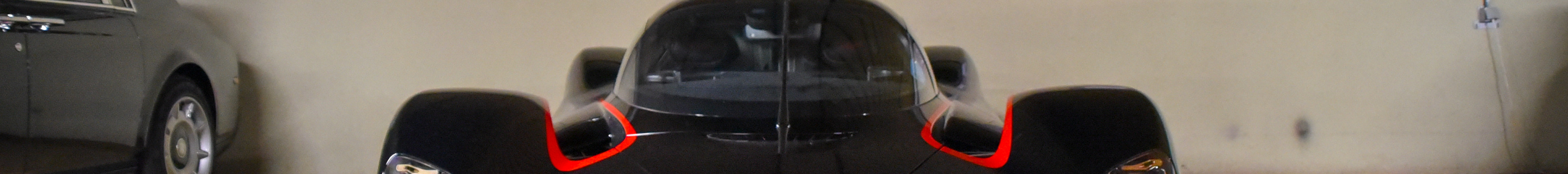 Aston Martin Valkyrie Spider