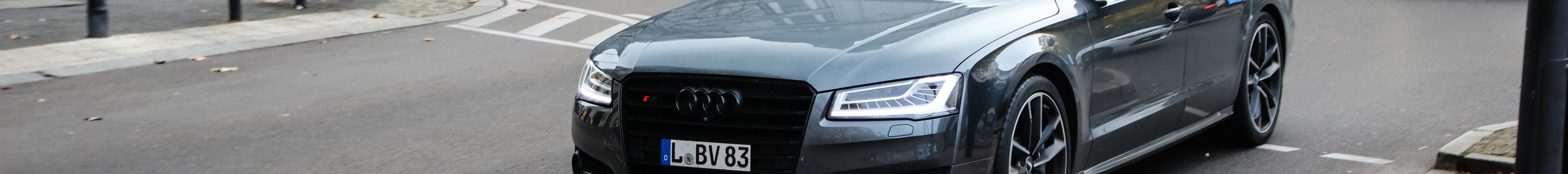 Audi S8 D4 Plus