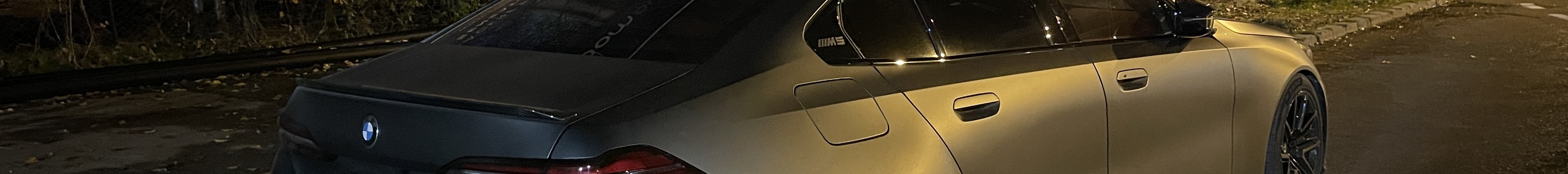 BMW M5 G90