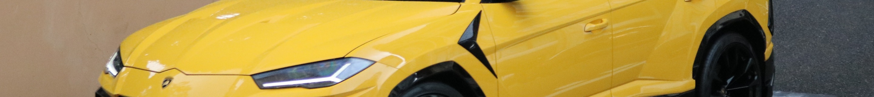 Lamborghini Urus Topcar Design